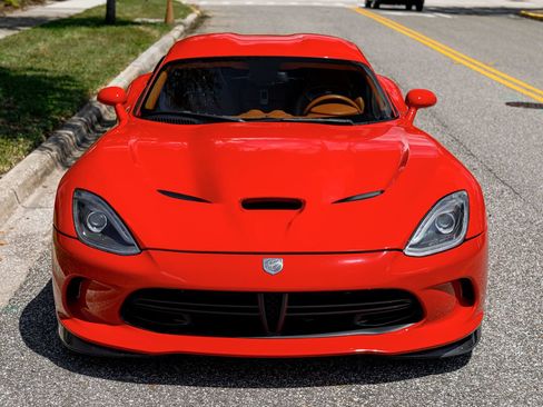 Used 2014 SRT Viper GTS w/ GTS Laguna Interior Package RWD image 20