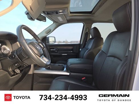 Used 2018 RAM 1500 Laramie w/ Convenience Group image 15