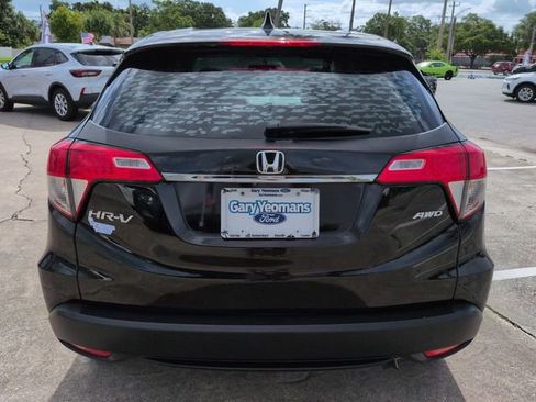 Used 2020 Honda HR-V LX image 5