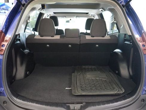 Used 2015 Toyota RAV4 XLE AWD/4WD image 47