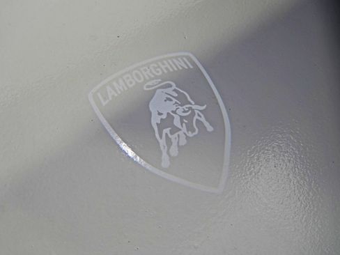 Used 2018 Lamborghini Huracan Performante image 85