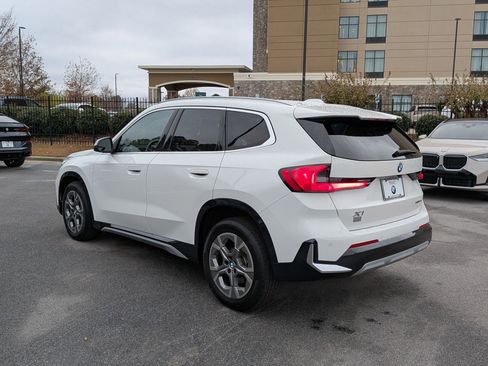 Used 2023 BMW X1 xDrive28i w/ Premium Package image 5