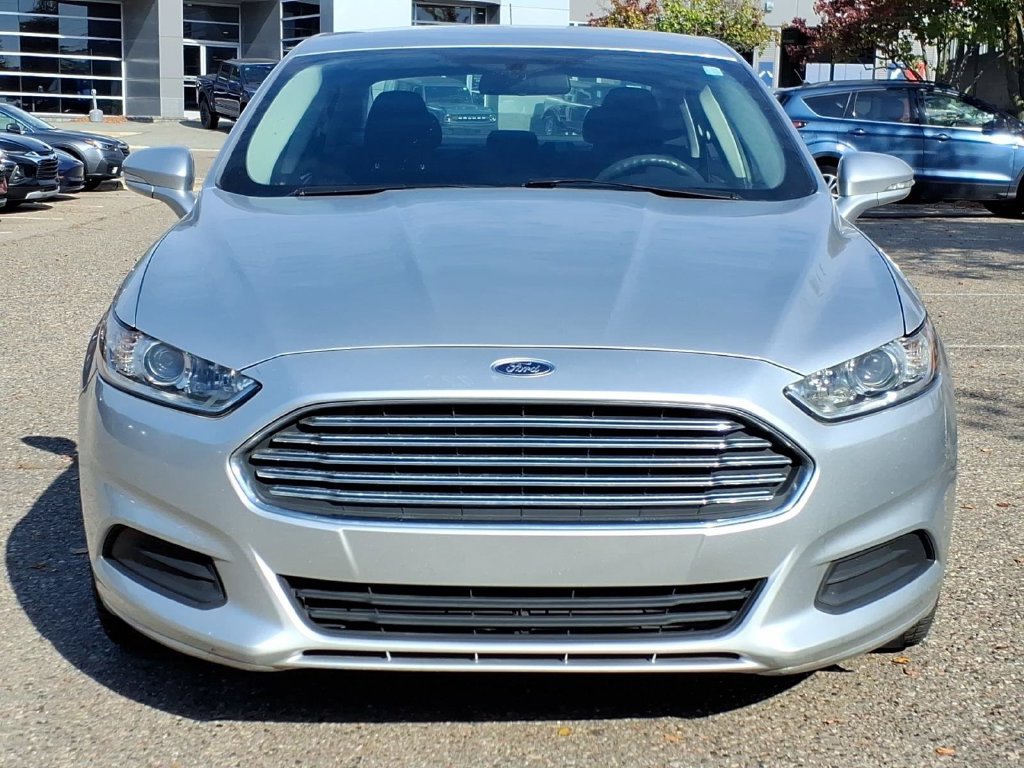Used 2014 Ford Fusion SE FWD image 8