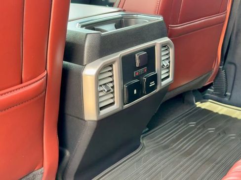 Used 2019 Ford F150 Platinum w/ Equipment Group 701A Luxury AWD/4WD image 12