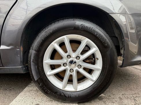 Used 2019 Dodge Grand Caravan SXT image 24