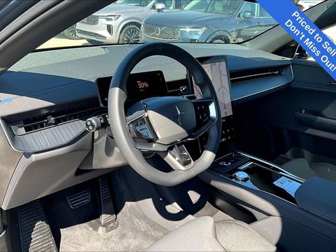 Used 2025 Polestar Polestar 3 image 17