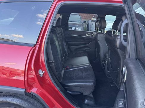 Used 2017 Jeep Grand Cherokee Trailhawk AWD/4WD image 26