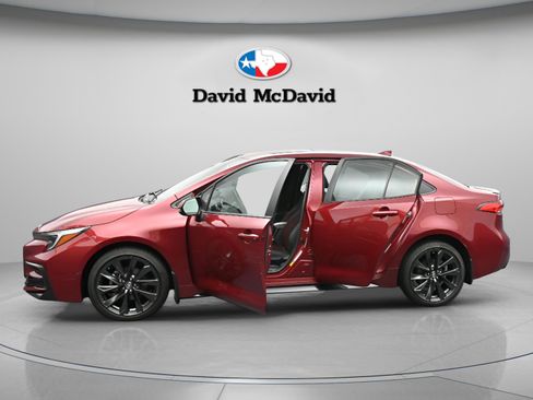 Used 2024 Toyota Corolla SE w/ SE Premium Package FWD image 44