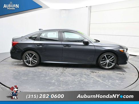 Used 2024 Honda Civic Touring image 6