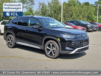 New 2025 Volkswagen Tiguan SE