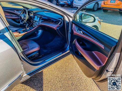 Used 2019 Buick LaCrosse Avenir w/ Driver Confidence Package II image 15