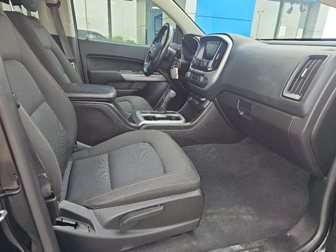 Used 2021 Chevrolet Colorado LT AWD/4WD image 10