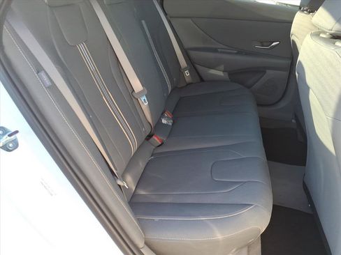 New 2026 Hyundai Elantra Sport image 9