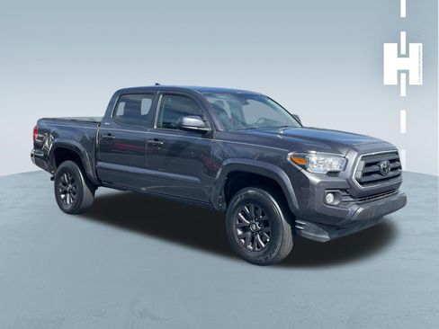 Used 2021 Toyota Tacoma SR5 RWD image 1