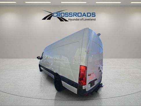Used 2022 Mercedes-Benz Sprinter 3500 w/ Parking Package image 11