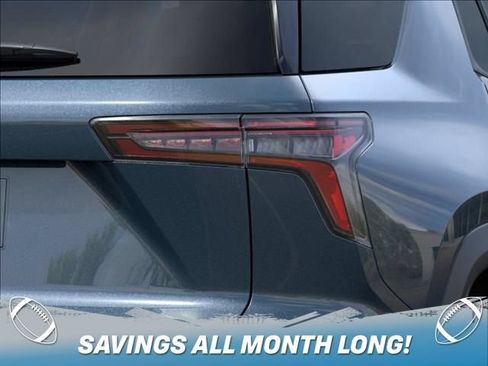 New 2027 Chevrolet Equinox LT w/ LPO, Floor Liner Package FWD image 11
