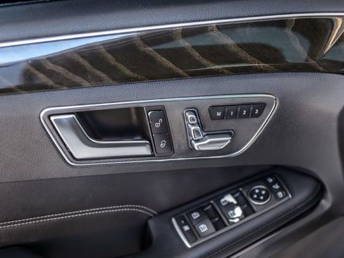 Used 2015 Mercedes-Benz E 350 Sedan image 48
