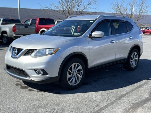 Used 2014 Nissan Rogue SL image 9