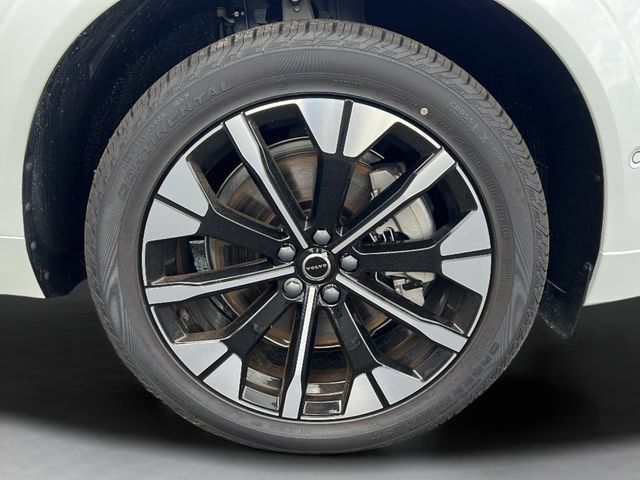 New 2026 Volvo XC60 T8 Plus w/ Protection Package Premier AWD/4WD image 25