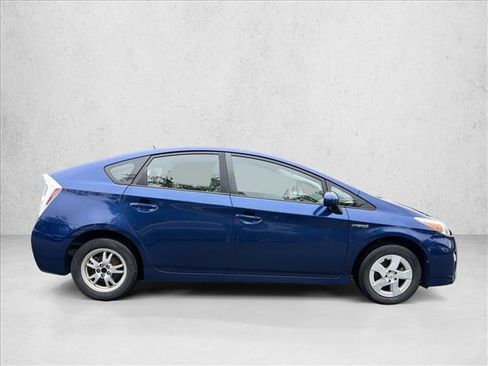 Used 2010 Toyota Prius FWD image 4