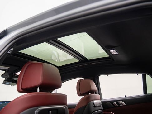 New 2026 BMW X6 xDrive40i w/ Executive Package image 18