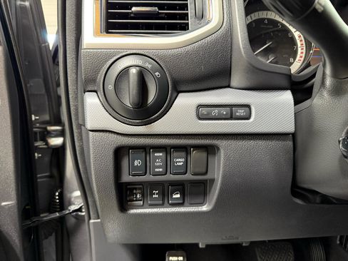 Used 2019 Nissan Titan PRO-4X w/ Pro-4x Convenience Package image 14