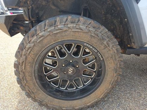 Used 2022 Jeep Wrangler Sport AWD/4WD image 6