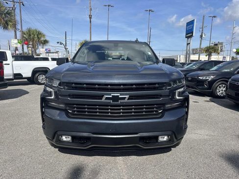 Used 2022 Chevrolet Silverado 1500 RST image 2