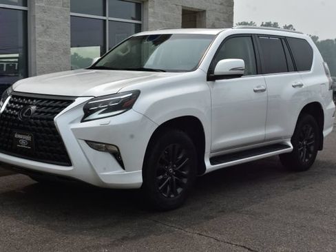 Used 2020 Lexus GX 460 Premium w/ Premium Package AWD/4WD image 16