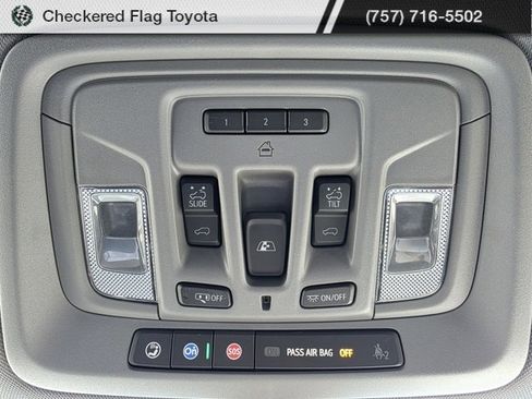 Used 2019 GMC Sierra 1500 SLT w/ SLT Premium Plus Package image 11