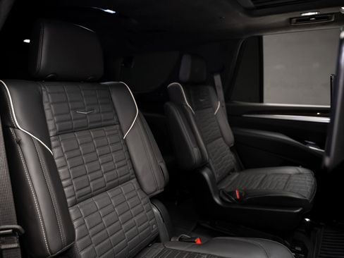 Used 2025 Cadillac Escalade Sport Platinum w/ LPO, ONYX Package RWD image 67