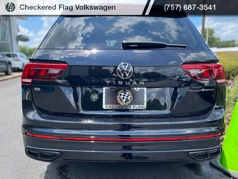 Used 2023 Volkswagen Tiguan SE R-Line AWD/4WD image 10