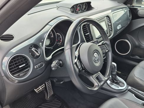 Used 2013 Volkswagen Beetle 2.0T FWD image 10