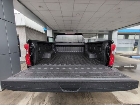 Used 2025 Chevrolet Silverado 2500 Custom w/ Custom Value Package AWD/4WD image 22