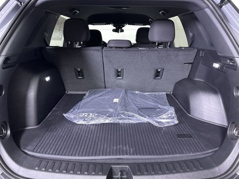 New 2026 Chevrolet Equinox LT w/ LPO, Floor Liner Package image 61
