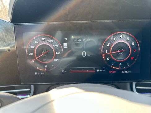 Certified 2024 Hyundai Elantra SEL FWD image 16