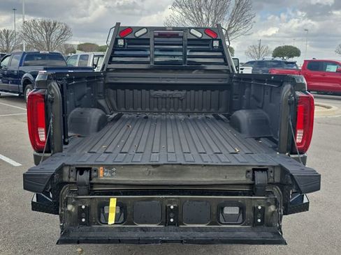 Used 2022 GMC Sierra 3500 AT4 image 12