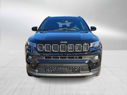 New 2026 Jeep Compass Latitude image 3