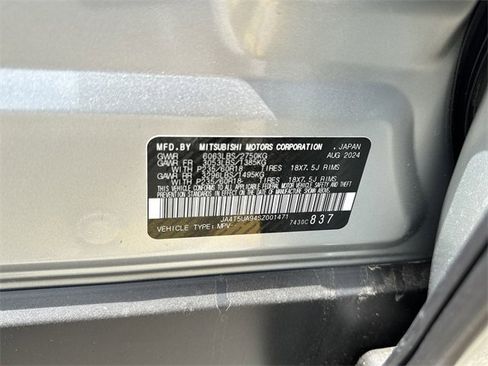 New 2025 Mitsubishi Outlander ES image 28