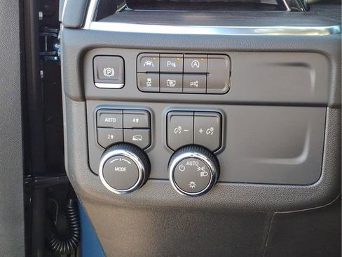 New 2026 Chevrolet Tahoe LS image 14