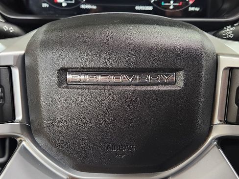 Used 2022 Land Rover Discovery S R-Dynamic image 48