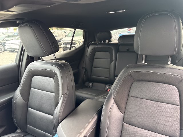 Used 2024 Chevrolet Equinox EV LT FWD image 36