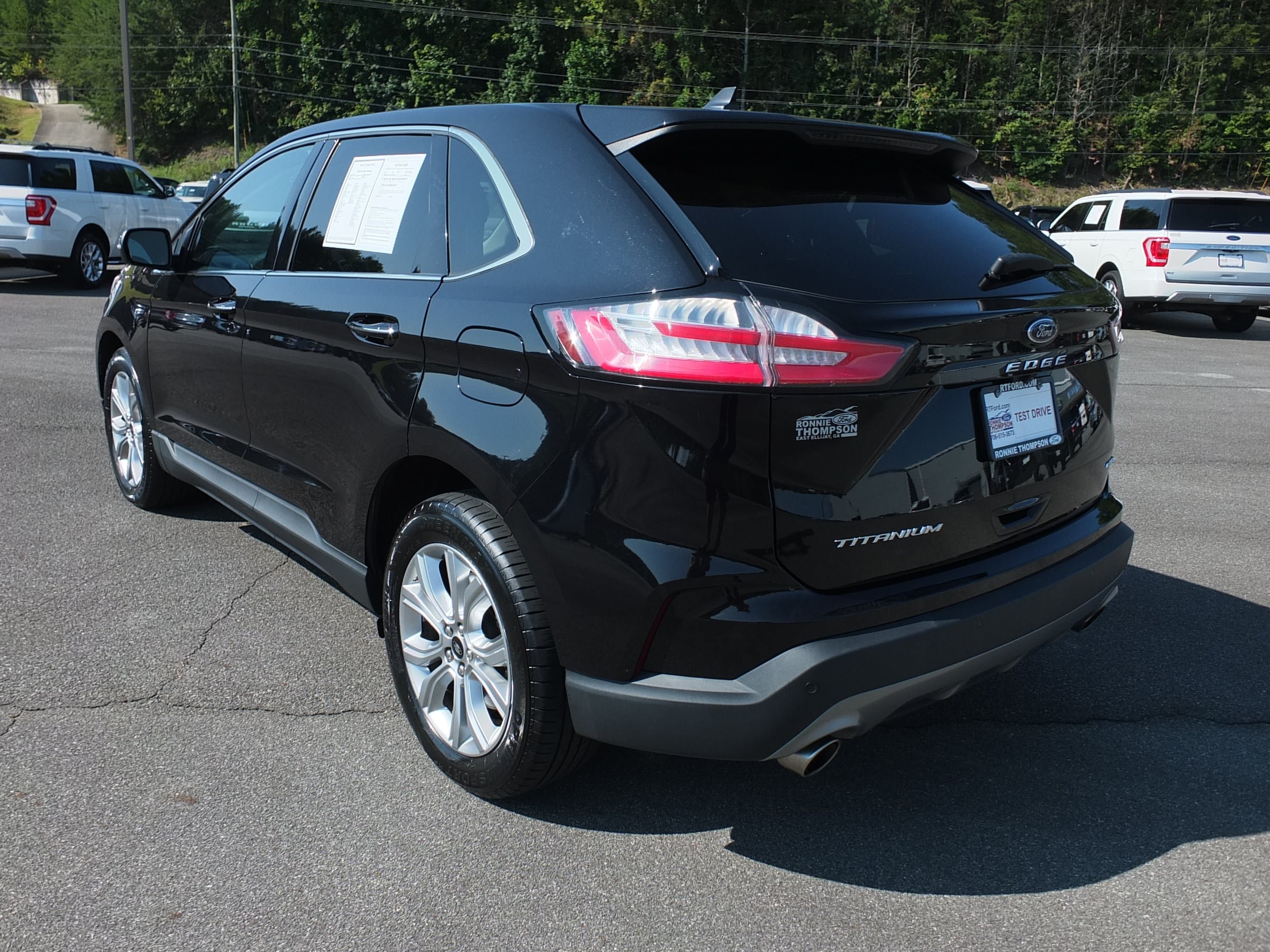 Used 2024 Ford Edge Titanium AWD/4WD image 5