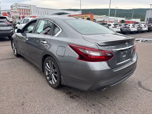 Used 2018 Nissan Altima 2.5 SR w/ SR Special Edition FWD image 7