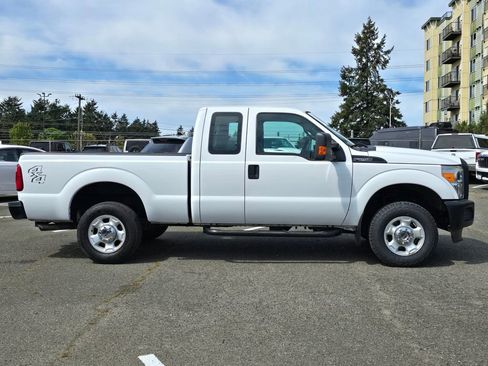 Used 2012 Ford F250 XL w/ PWR Equipment Group AWD/4WD image 9