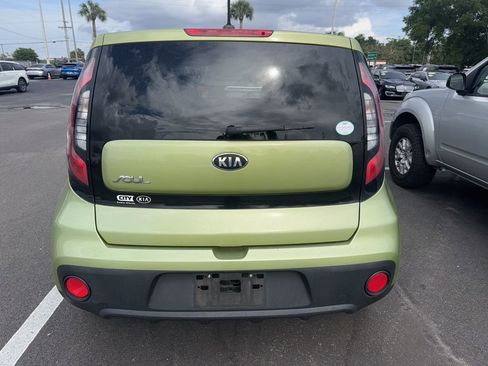 Used 2017 Kia Soul image 4
