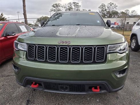 Used 2021 Jeep Grand Cherokee Trailhawk w/ Trailhawk Luxury Group image 2