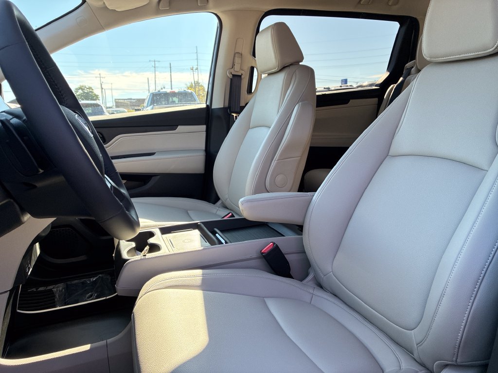 New 2027 Honda Odyssey EX-L image 11