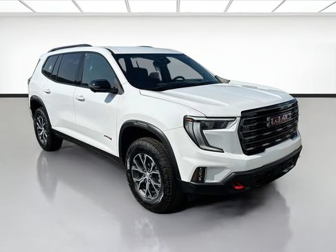 Used 2026 GMC Acadia AT4 w/ Luxury Package AWD/4WD image 3