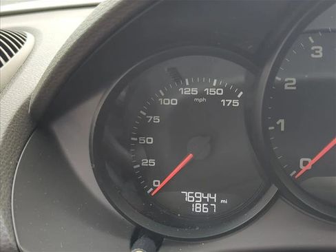 Used 2018 Porsche 718 Cayman image 14